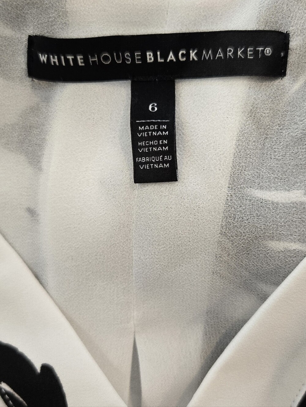 WHBM Sleeveless V-Neck Floral Shell Top - Black & White - Size 6 - Picture 4 of 6